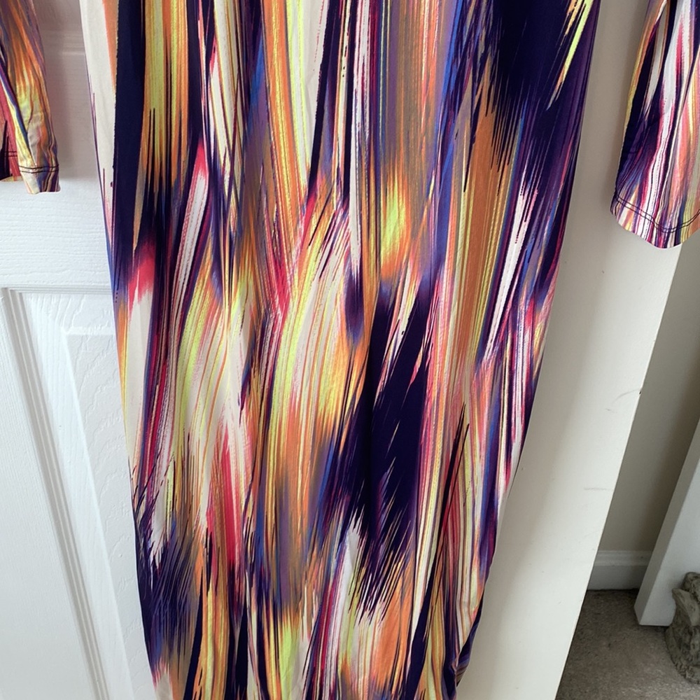 Body Addictive Multi Color Midi Dress - Picture 3 of 12